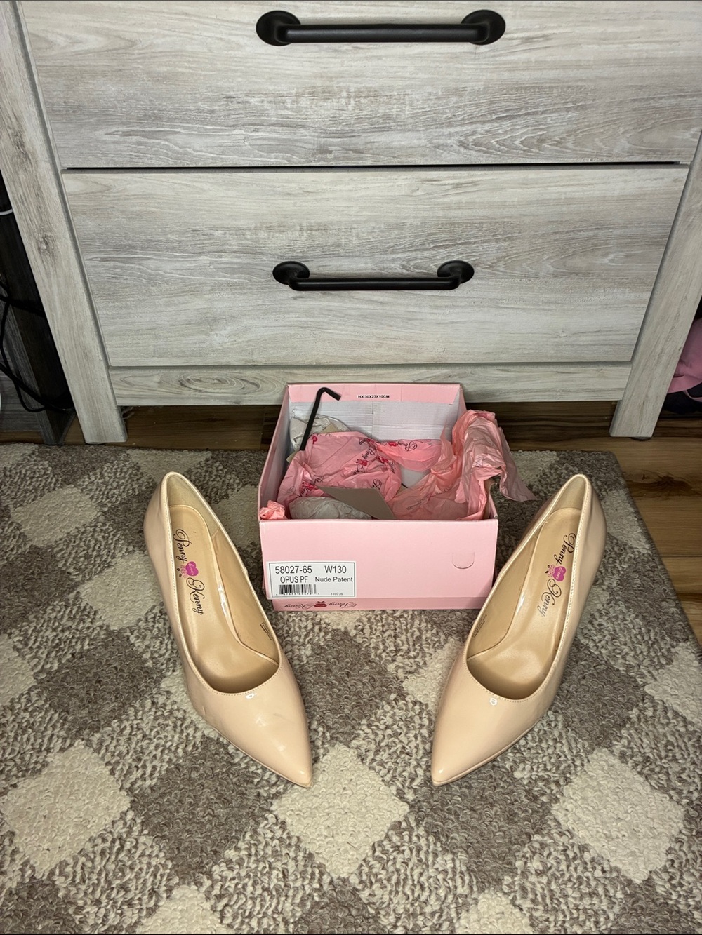 Penny Loves Kenny Nude Patent Pointed-Toe Pumps